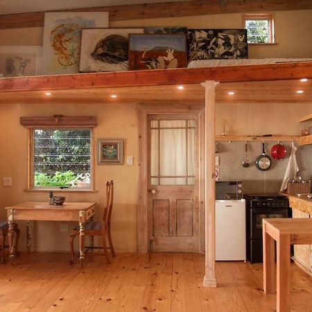 Quirky Eco-Friendly Artist Studio Cape Town Exterior photo